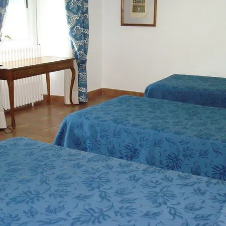 Hospederia El Convento Hotel 2*