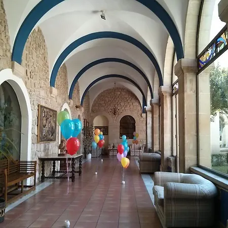 Hotel Hospederia El Convento 2*