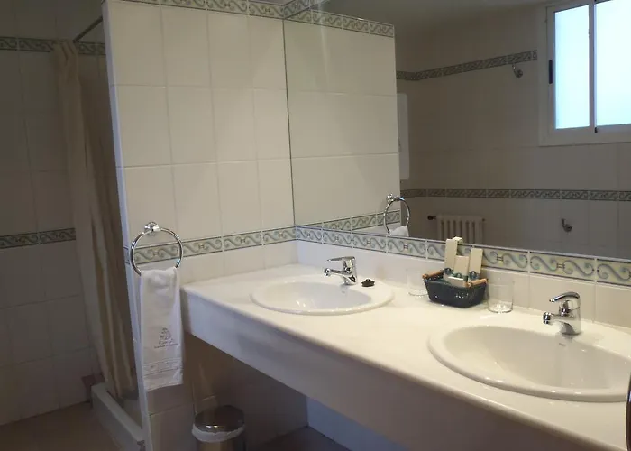 Hospederia El Convento 호텔 미란다데에브로