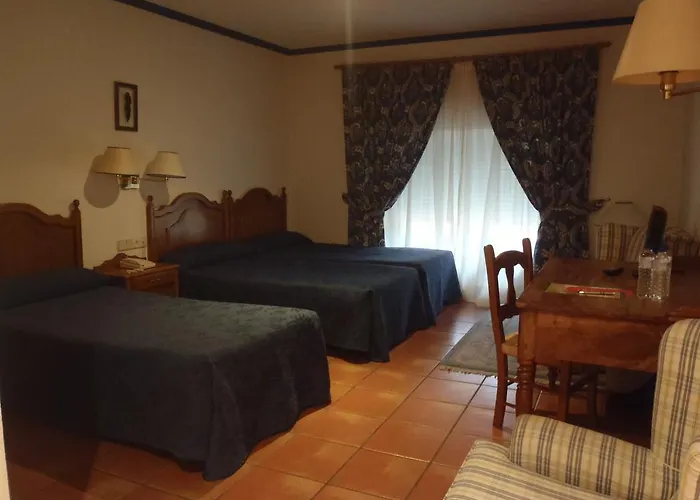 호텔 Hospederia El Convento 2*