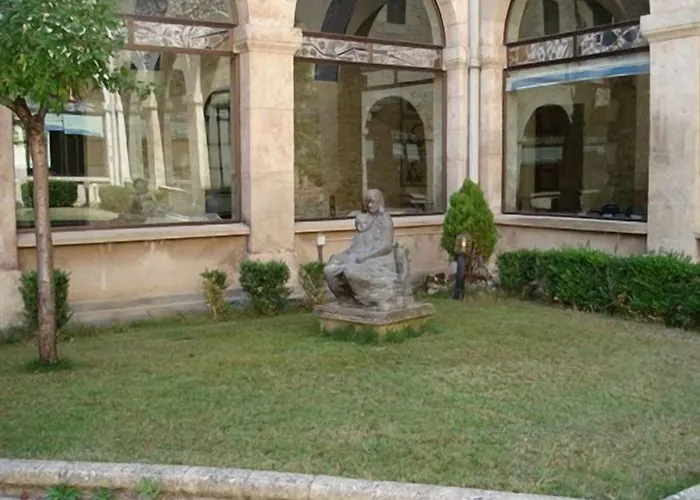 Hospederia El Convento 2*