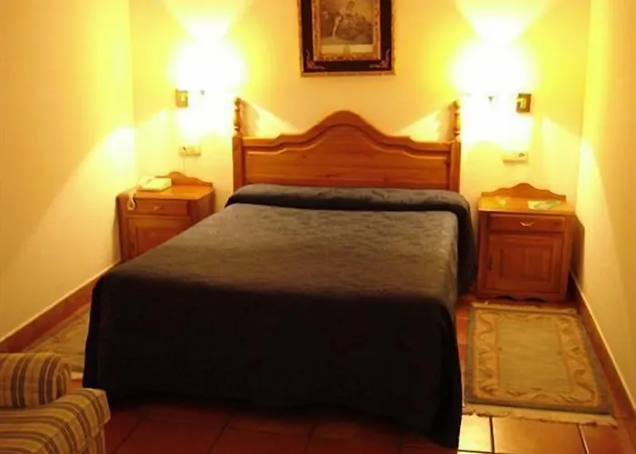 호텔 Hospederia El Convento 2*