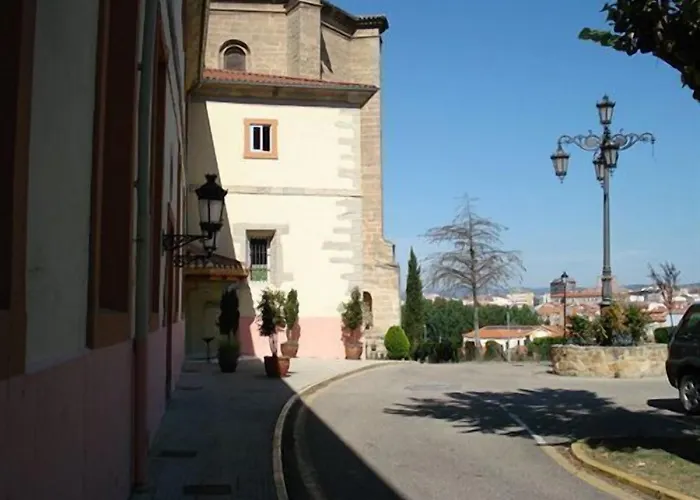 Hospederia El Convento 2*